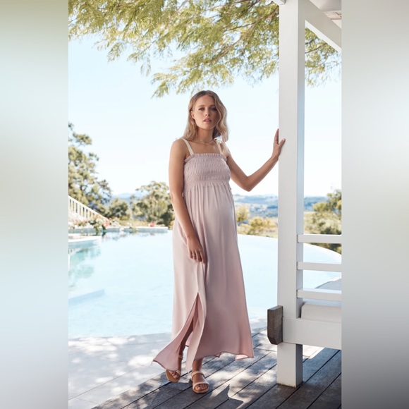 Legoe Heritage Shirred Maternity Dress - Picture 9 of 9